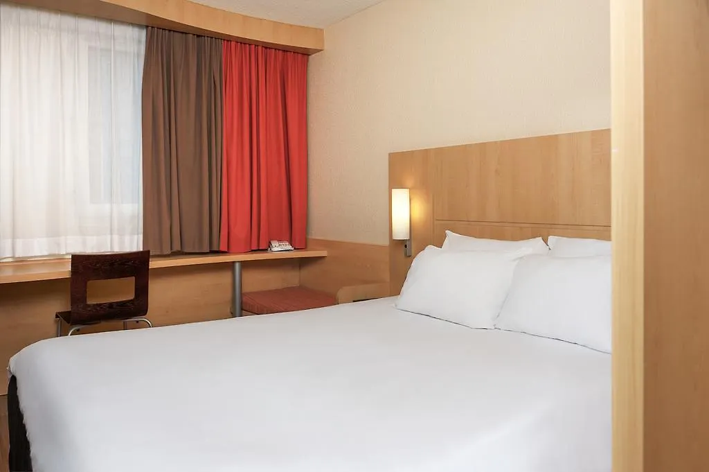 Hotel Ibis Toulouse Aeroport Blagnac 3*,  Francia