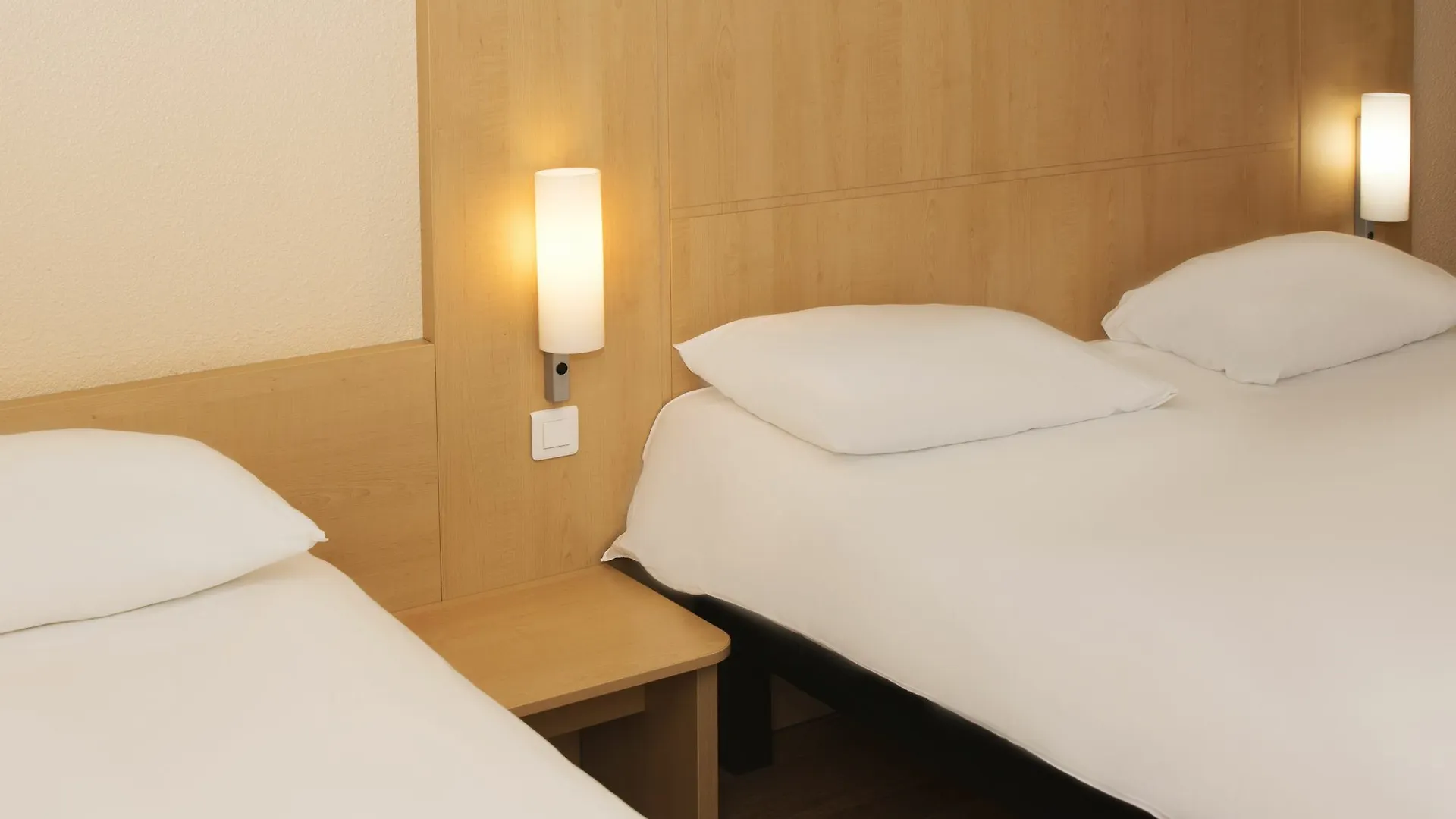 Hotel Ibis Toulouse Aeroport Blagnac 3*,