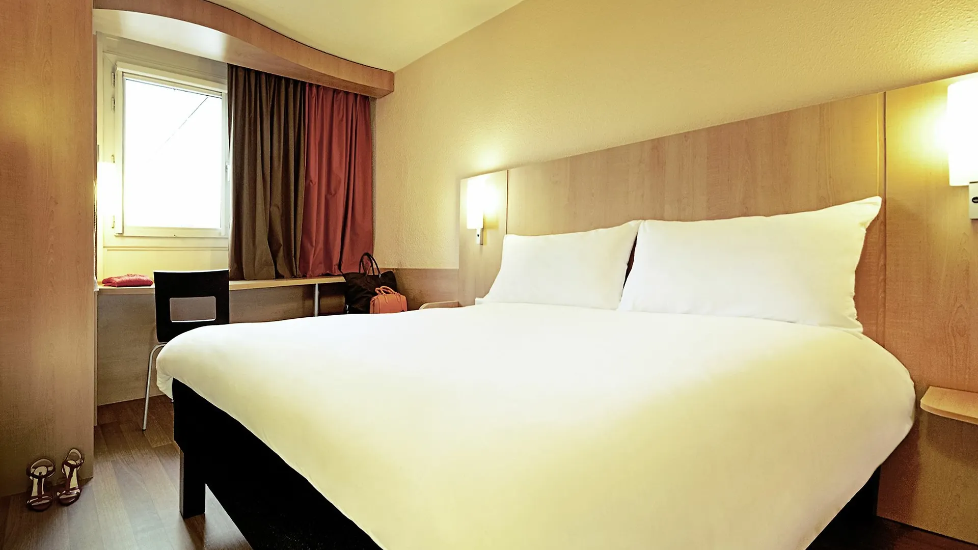 Hotel Ibis Toulouse Aeroport Blagnac Francia