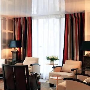 Folkestone Opéra 3* Parigi